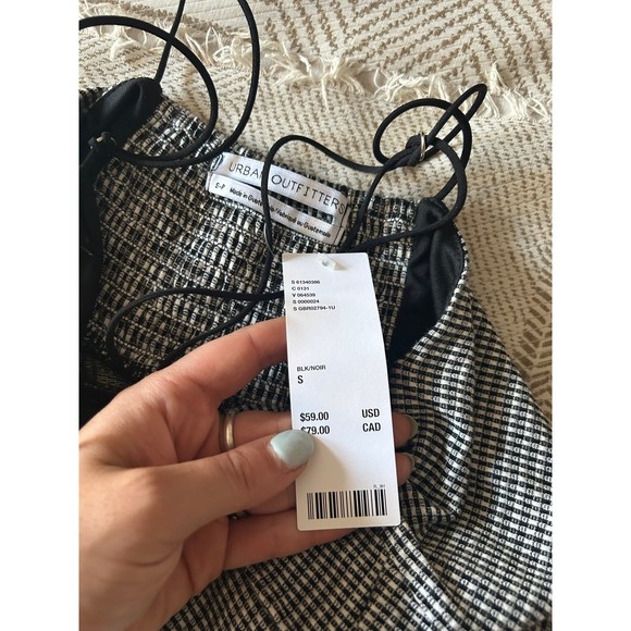 NWT Black and White Gingham Urban Outfitters Romper - Picture 6 of 6